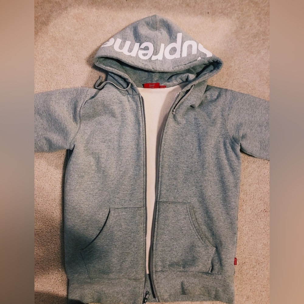 Authentic Supreme Hoodie